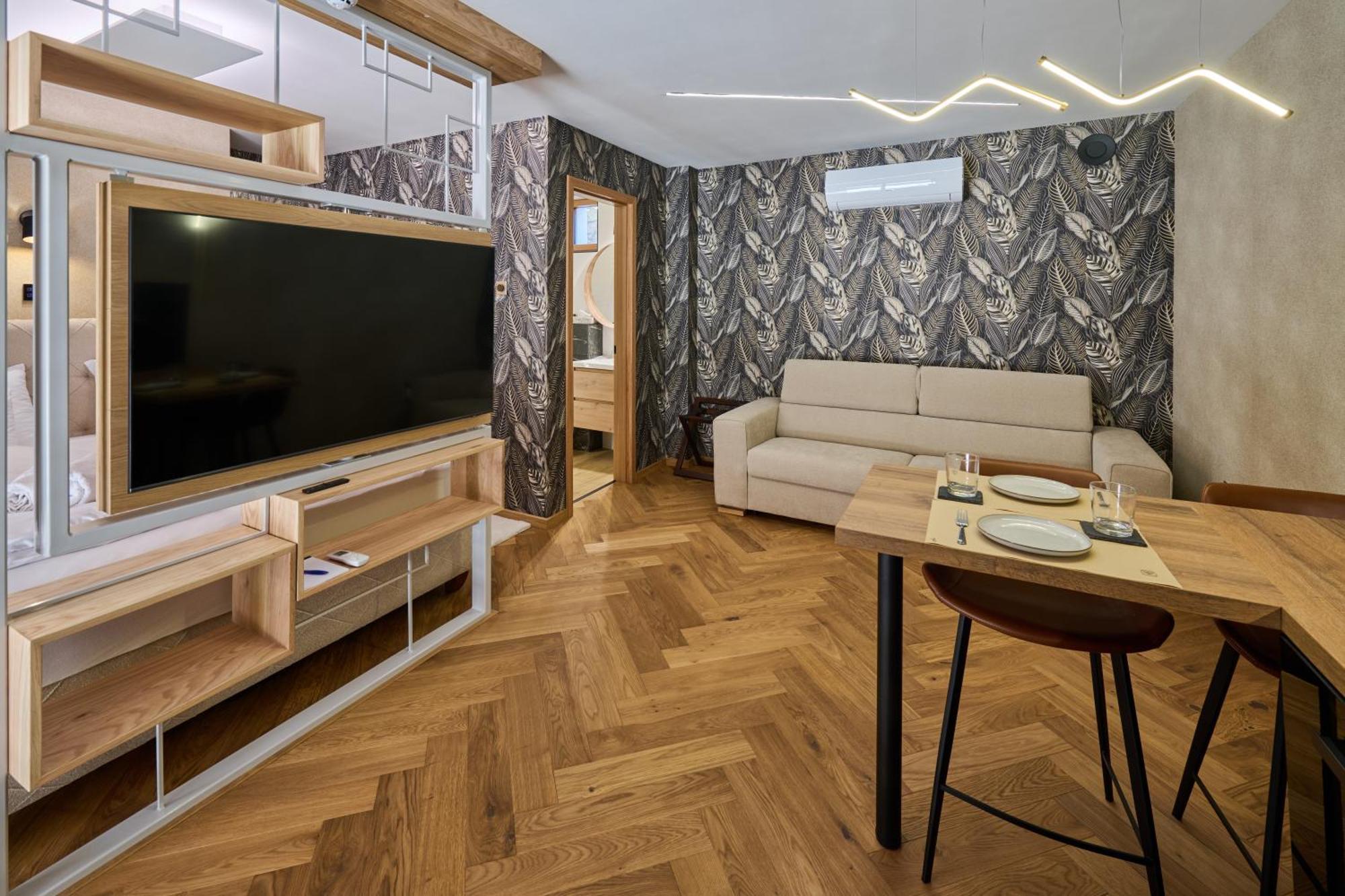 Grandis Premium Apartments Гёдёллё Экстерьер фото